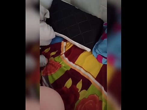 ❤️ Dakina ta zauna a gida ita kadai saboda mijinta ya tafi hutu sai na yi amfani da damar in yi mata fyade na cika mata gindi da nono. ❌ Batsa na Gida ❌️